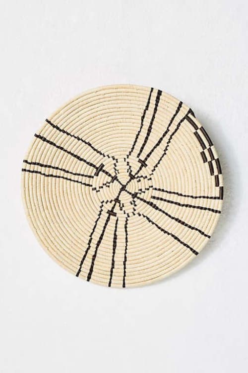 Sanaa Raffia Hanging Basket image