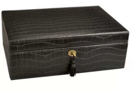 Luxury Lockable Leatherette Jewelry Box image