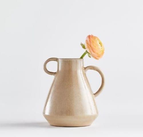 Leavitt Mini Jug Vase image