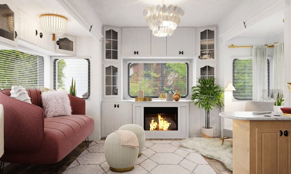 A Studio RV Bursting With Glamor