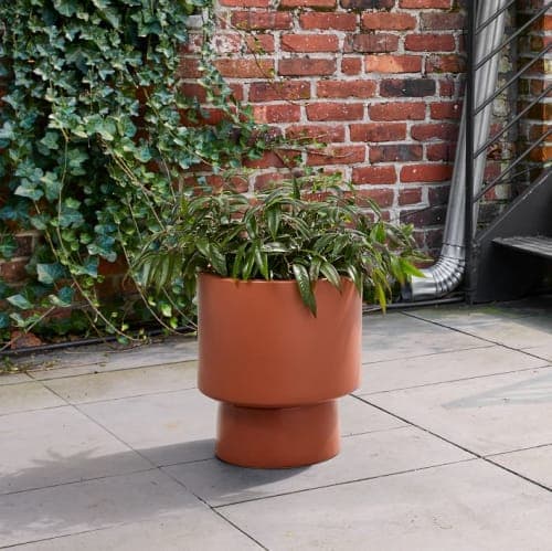 Bishop Indoor Outdoor Pedestal Planters image