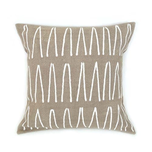 Sadza Batik Lines Pillow Cover image