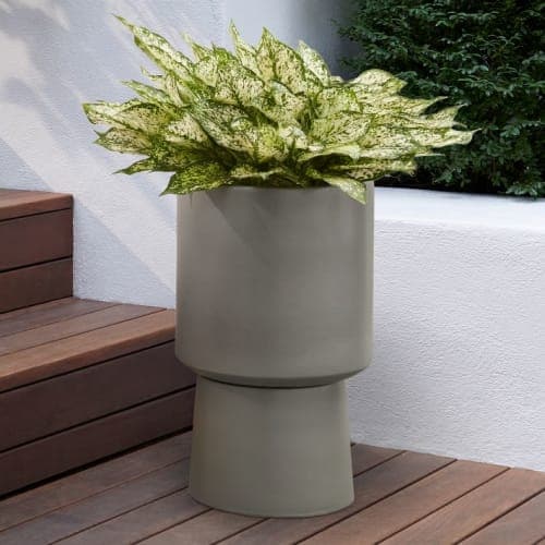 Bishop Indoor Outdoor Pedestal Planters image
