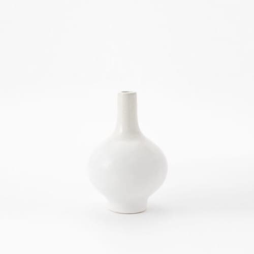 Reactive Glaze Ceramic Vases - White image